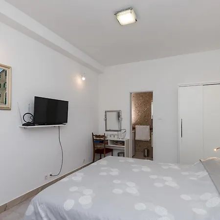 & Primi With Free Parking 4* Ντουμπρόβνικ