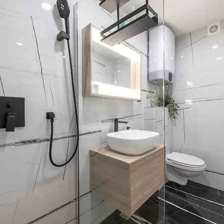 & Primi With Free Parking Pensión Dubrovnik