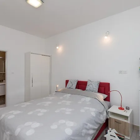 & Primi With Free Parking Affittacamere